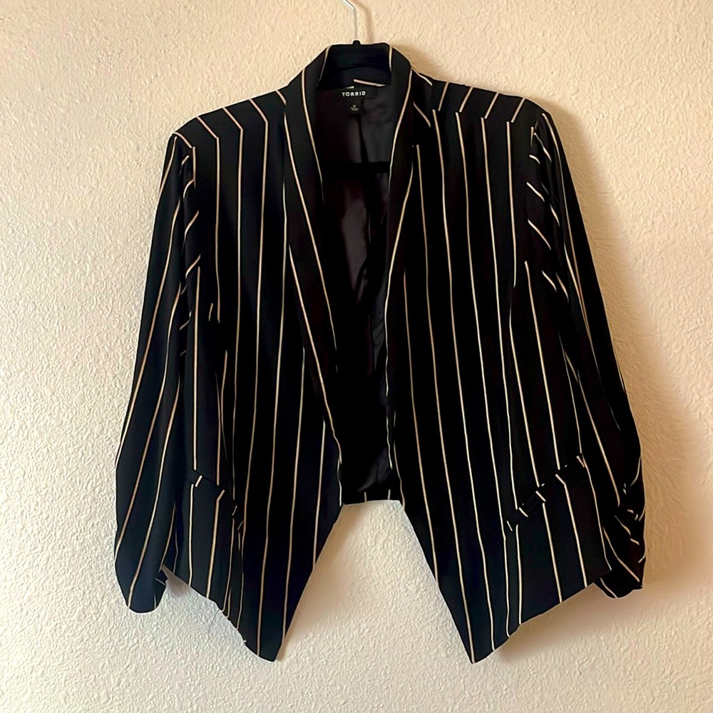 Torrid Black and White Pinstripe Blazer size 2